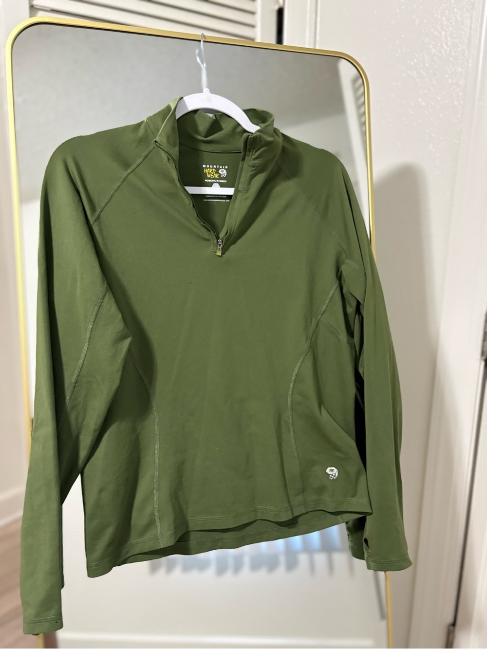 Mountain Hardwear half zip